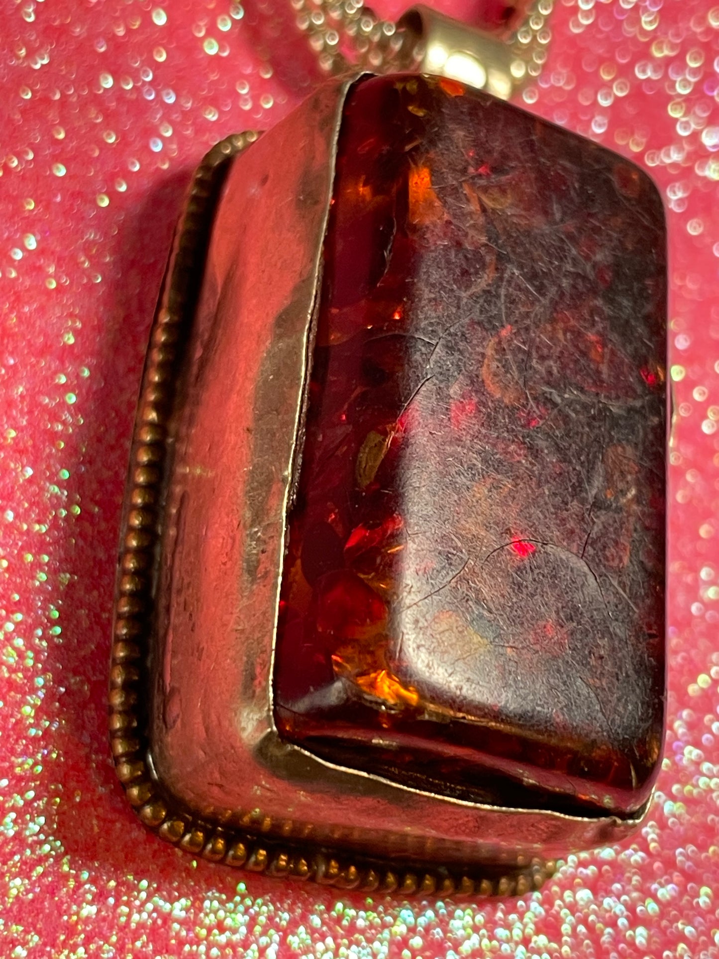 Superior Amber Pendant Necklace