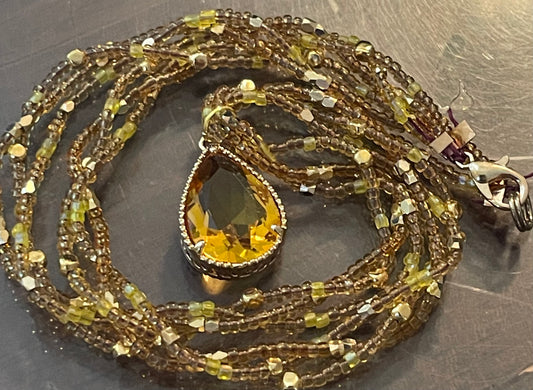 Honey-lemon Teardrop Necklace