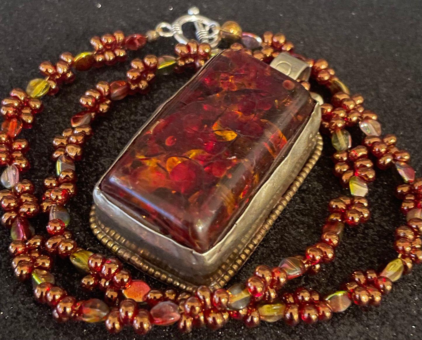 Impressive Amber Necklace